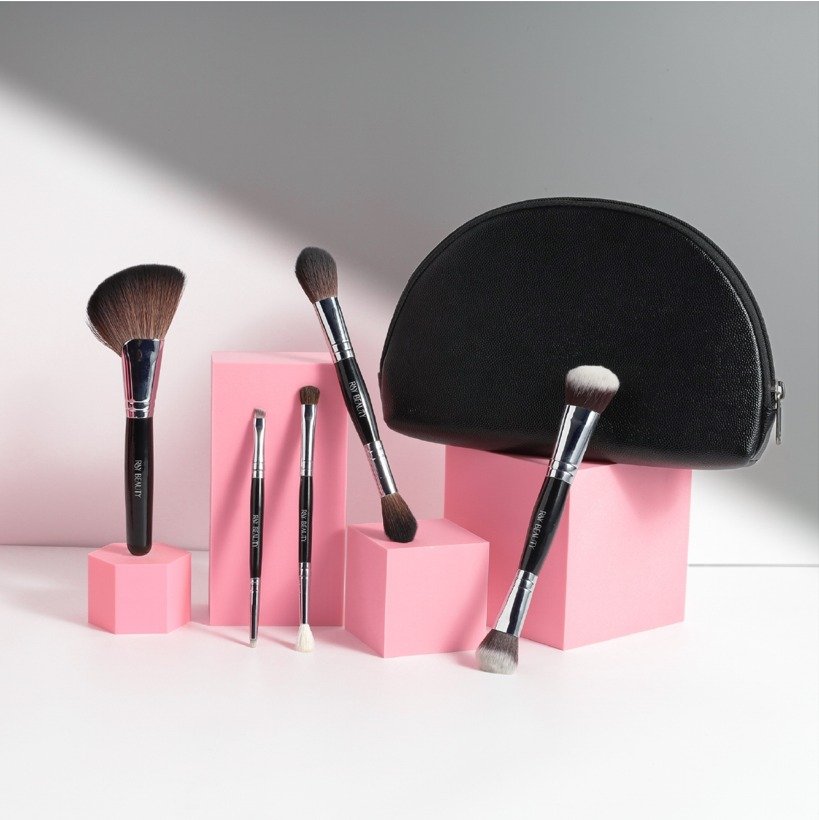 Ray Beauty 9-in-5 Dual Brush Set + Travel Friendly Pouch